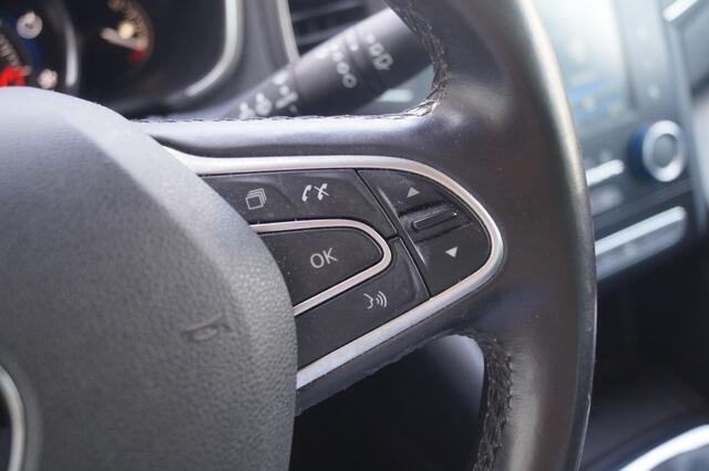 Renault MEGANE Estate 1.3 TCe Bose -NAVI-ECC-PDC-CAM-