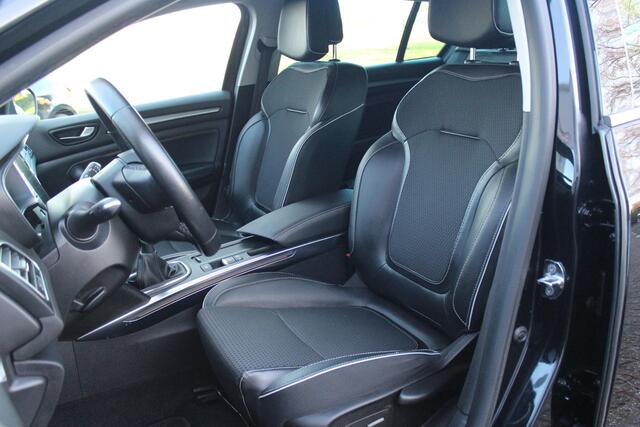 Renault MEGANE Estate 1.2 TCe Bose