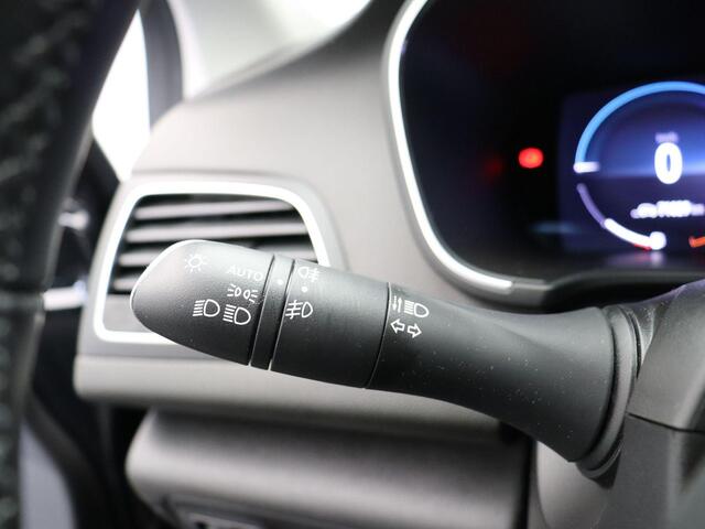 Renault MEGANE Estate E-Tech Plug-In Hybrid 160pk Business Edition One | Stuur/Stoelverwarming | Bekleding Leder | Groot Scherm |