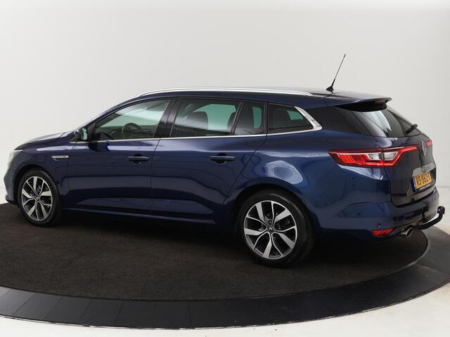Renault MEGANE 1.2 TCe Bose | 1e eigenaar | Trekhaak | Camera | Half leder | Carplay | Navigatie | Keyless | Massage | Climate control | Parkeerhulp | Cruise control