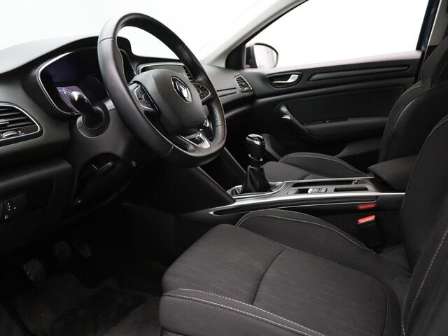 Renault MEGANE Estate 116pk TCe Limited Cruise | Climate | Carplay | Navi | Parkeersens. achter