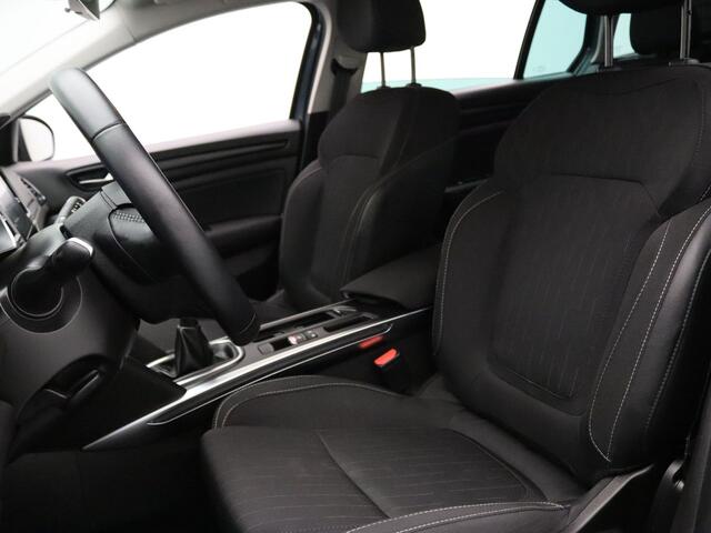 Renault MEGANE Estate 116pk TCe Limited Cruise | Climate | Carplay | Navi | Parkeersens. achter