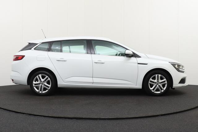 Renault MEGANE Estate 1.5 116 PK Zen Carplay Navi Trekhaak Climate PDC