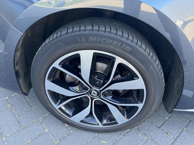 Renault MEGANE TCe 130 Bose 1E EIGENAAR | DEALERONDERHOUDEN | NAVIGATIE | SENSOREN V+A | BOSE | CLIMATE EN CRUISE CONTROL | LEDEREN BEKLEDING |