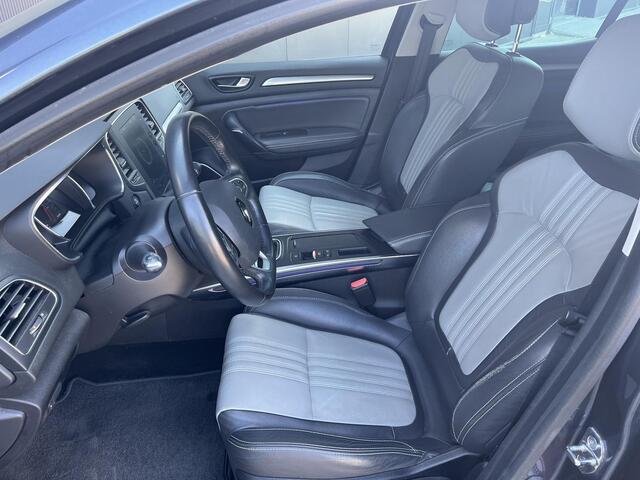 Renault MEGANE TCe 130 Bose 1E EIGENAAR | DEALERONDERHOUDEN | NAVIGATIE | SENSOREN V+A | BOSE | CLIMATE EN CRUISE CONTROL | LEDEREN BEKLEDING |
