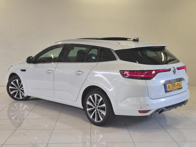 Renault MEGANE Estate 1.3 TCe R.S. Line | Panoramadak | Head up display | Bose |