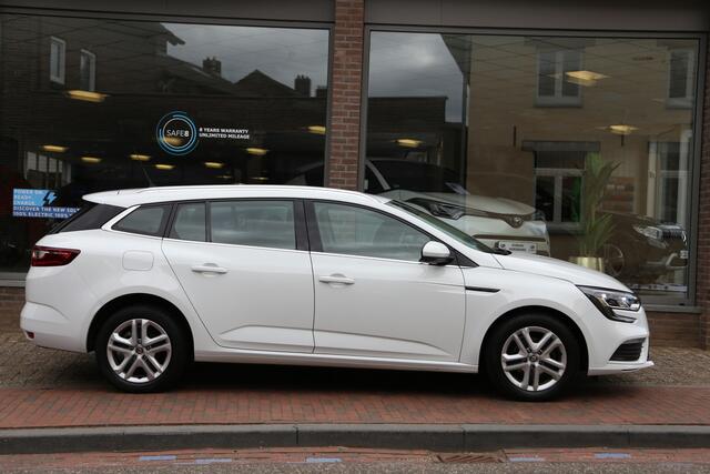 Renault MEGANE Estate 1.3 TCe Zen Navi