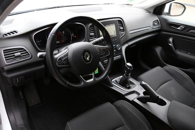 Renault MEGANE Estate 1.3 TCe Zen Navi