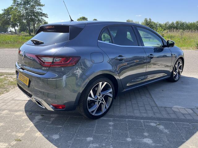 Renault MEGANE 1.6 TCe GT 205 PK / Automaat / 4Control/Camera / Bose Sound / Stoelverw. / Keyless / PDC V+A / Climate / LMV /
