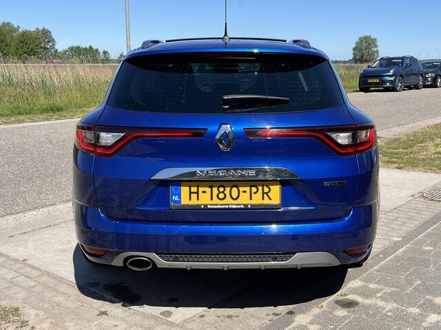 Renault MEGANE Estate 1.5 Blue dCi GT-Line / Dealer onderhouden / Open dak / Keyless / Climate / Lane assist / PDC. Achter / 17'' LMV /