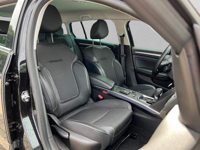 Renault MEGANE Estate 1.6 E-Tech Plug-In Hybrid 160 Intens / NAVI / PDC V+A / STOELVERWARMING