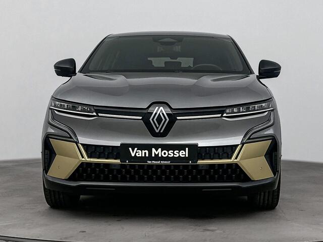 Renault MEGANE E-Tech EV60 220Pk Iconic | Harman Kardon | Stoel & Stuurwielverwarming | 360 Graden Camera's | Dodehoek Detectie | Leder Interieur | 20'' Lichtmetalen Velgen | Climate Control | Navigatie