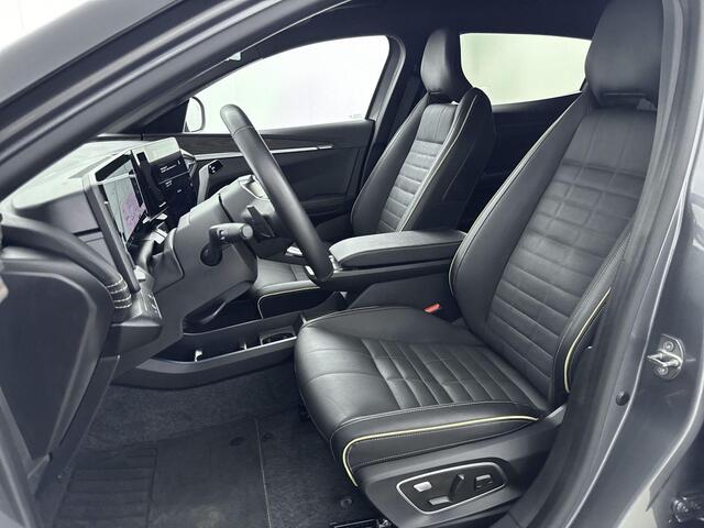 Renault MEGANE E-Tech EV60 220Pk Iconic | Harman Kardon | Stoel & Stuurwielverwarming | 360 Graden Camera's | Dodehoek Detectie | Leder Interieur | 20'' Lichtmetalen Velgen | Climate Control | Navigatie
