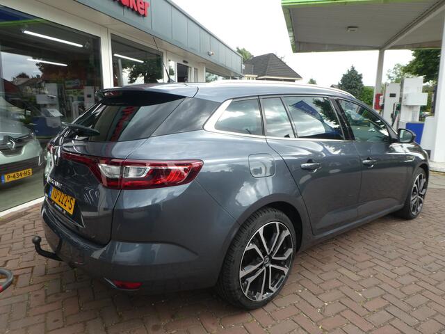 Renault MEGANE Estate 1.2 TCe Limited