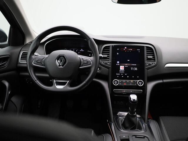 Renault MEGANE Estate 1.3 TCe 140 Techno | Head-up Display | 9,3" Full-Map Navigatie | Camera | PDC Voor + Achter | Climate Control | LED Pure Vision | Keyless | 17" LMV | Privacy Glass | Apple Carplay & Android Auto