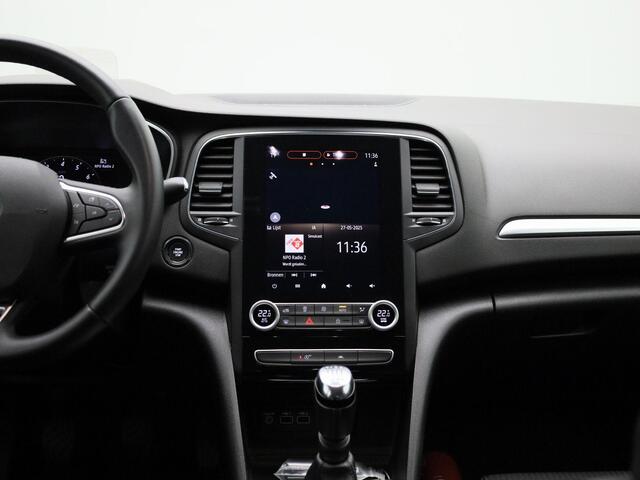 Renault MEGANE Estate 1.3 TCe 140 Techno | Head-up Display | 9,3" Full-Map Navigatie | Camera | PDC Voor + Achter | Climate Control | LED Pure Vision | Keyless | 17" LMV | Privacy Glass | Apple Carplay & Android Auto