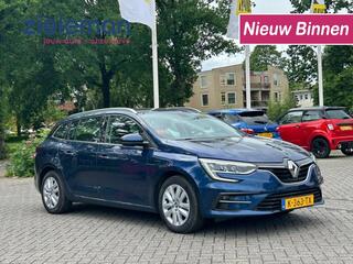 renault-megane-1.6-e-tech-plug-in-h