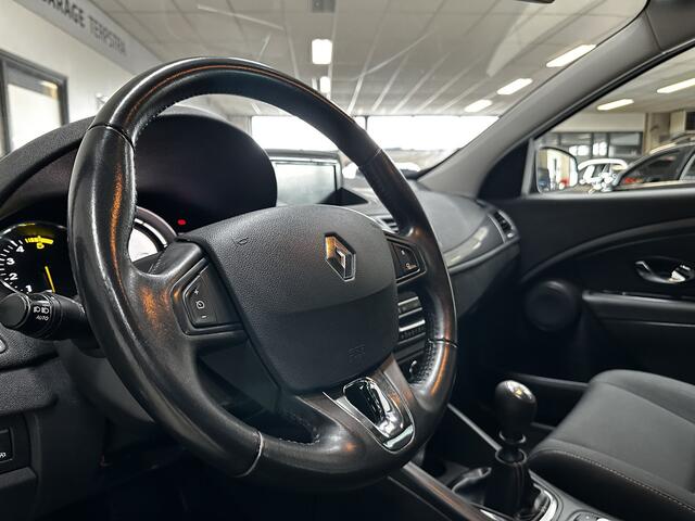 Renault MEGANE Estate 1.5 dCi Limited/ Trekhaak!/ LED Dagrijverl./ 16''LMV/ Keyless/ Clima/ Navi/ Cruise/ Bluetooth/ Mulit.LEDER.Stuur/ Elek.Pakket/ Isofix/ PDC Achter.
