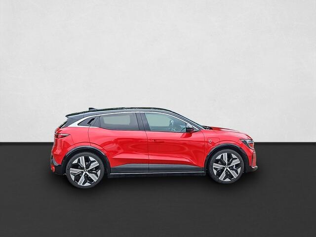 Renault MEGANE E-Tech EV60 Optimum Charge Iconic WARMTEPOMP / ALLE OPTIES / NIEUWSTAAT