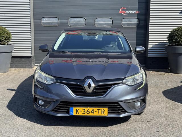 Renault MEGANE 1.2 TCe Bose | Navigatie | Climate Control | Lichtmetalen Velgen | Trekhaak |