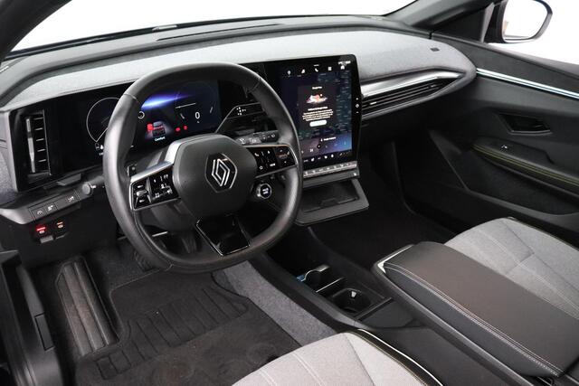 Renault MEGANE E-Tech EV60 220pk Optimum Charge Techno | Full Options| Warmtepomp| Harman/Kardon Audio |