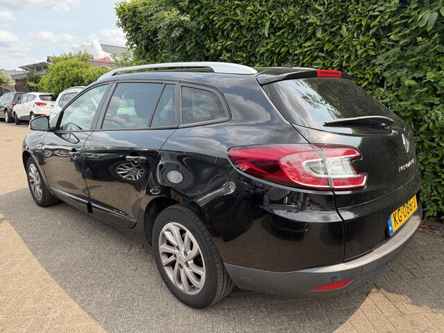 Renault MEGANE Estate 1.5 dCi Limited