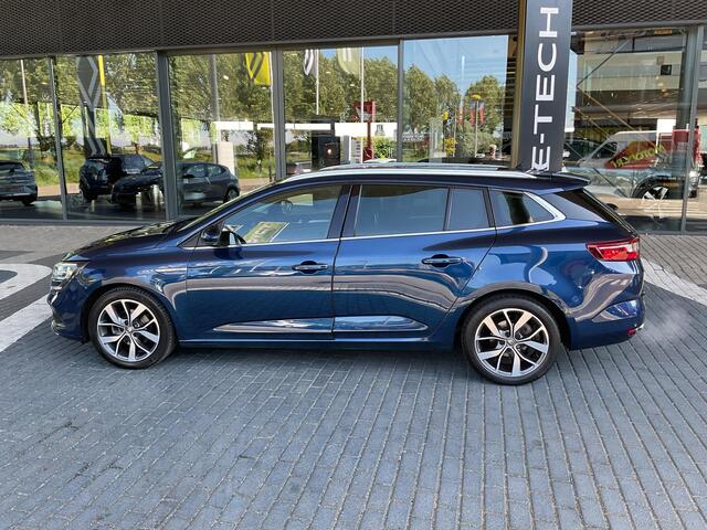 Renault MEGANE Estate 1.2 TCe Bose AUTOMAAT / AIRCONDITIONING / GLAZEN SCHUIF KANTELDAK / TREKHAAK / ELEKTRISCHE RAMEN / CRUISE CONTROL / PARKEERHULP / NAVIGATIE / AUTOMATISCHE HANDREM / SPORTSTOELEN / PARKEERSENSOREN VOOR EN ACHTER