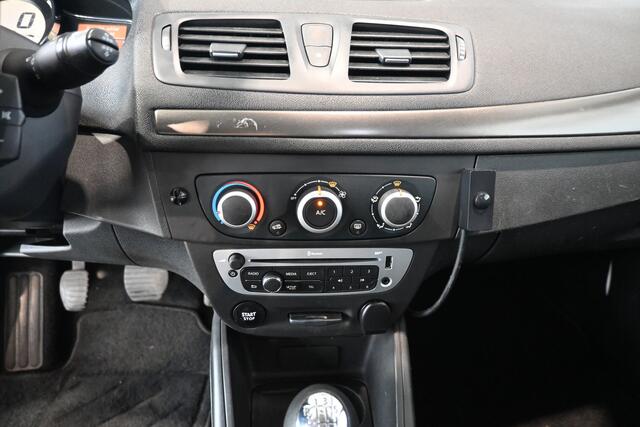 Renault MEGANE VAN 1.5 dCi MARGE GRIJS KENTEKEN Expression S&S Airco Cruise control Navigatie Inruil mogelijk