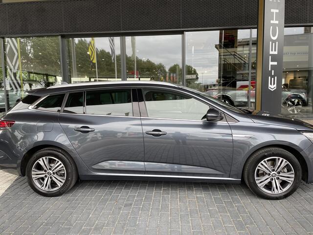 Renault MEGANE Estate 1.6 E-Tech Plug-In Hybrid 160 Intens AUTOMAAT / NAVIGATIE / TREKHAAK/ PDC