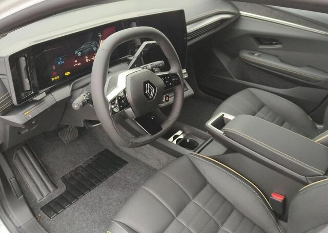 Renault MEGANE E-Tech Comfort Range Iconic 60 kWh - Demo / pack advanced drive assist & augmented vision