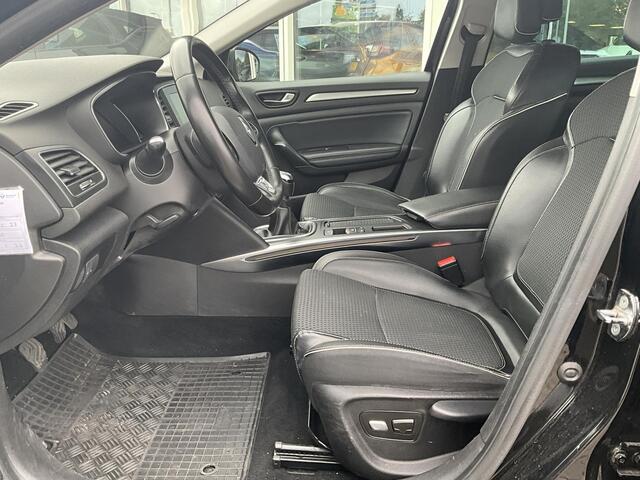 Renault MEGANE Estate 1.2 TCe Bose