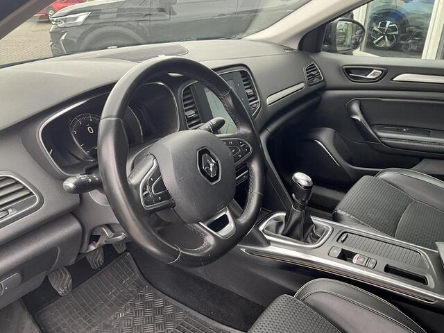 Renault MEGANE Estate 1.2 TCe Bose