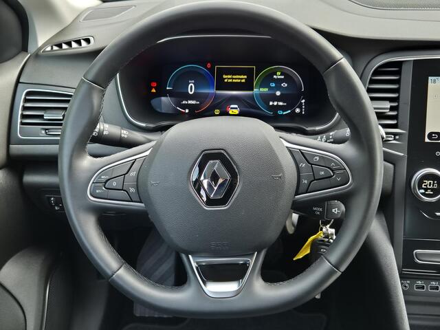 Renault MEGANE 1.6 E-Tech Plug-In Hybrid 160 Business Zen / Automaat / Allseason Banden / Cruise control / Apple Carplay Android Auto / Navigatie / Climate control / Parkeersensoren voor en achter /