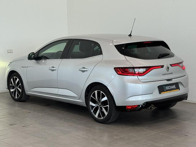 Renault MEGANE 1.3 TCe 140 Bose | Apple Carplay/Android Auto | Parkeersensoren voor, achter en achteruitrijcamera