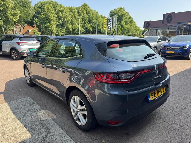 Renault MEGANE 1.3 TCe Zen 52.254KM!!