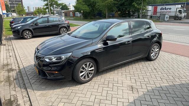 Renault MEGANE 1.2 TCe Limited Climate control Cruise control parkeersensor achter Trekhaak Navigatie Lichtmetalen velgen