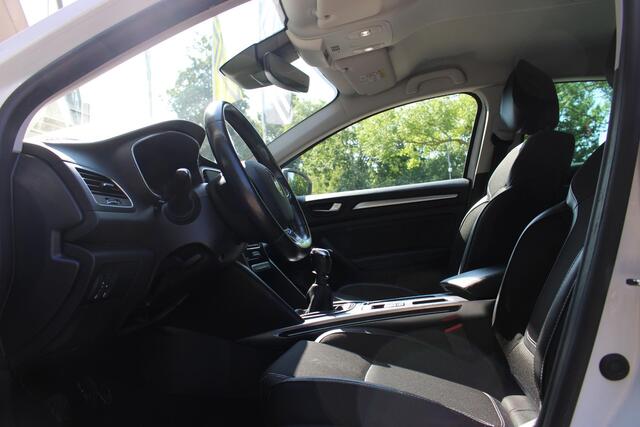 Renault MEGANE Estate 1.3 TCe Intens | Navigatie | Keyless Entry | Cruise Control | Apple Carplay/ Android Auto | LED | Parkeersensoren voor en achter