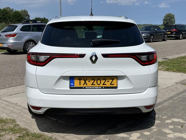 Renault MEGANE Estate 1.3 TCe Limited / Apple Carplay - Android Auto / Climate / PDC. Achter / Climate / 16'' LMV /
