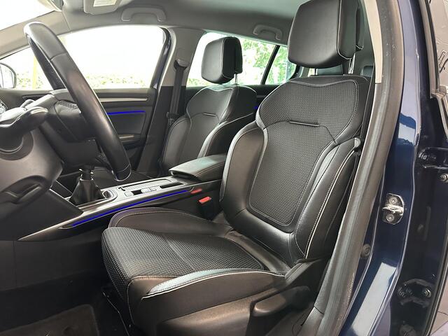 Renault MEGANE Estate 1.3 TCe Bose NAVIGATIE | TREKHAAK | ACHTERUITRIJCAMERA | PARKEERSENSOREN VOOR-EN ACHTER