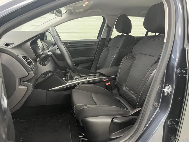 Renault MEGANE Estate 1.3 TCe GT-Line