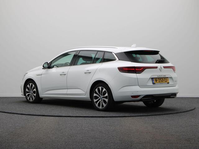 Renault MEGANE Estate E-Tech Plug-In Hybrid 160 R.S. Line | BOSE Premium audio | Achteruitrijcamera | Parkeersensoren voor/achter | Head up Display