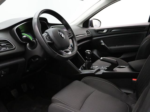 Renault MEGANE Estate 130pk TCe Zen Automaat Cruise | Climate | Navi | Parkeersens. v+a | Trekhaak