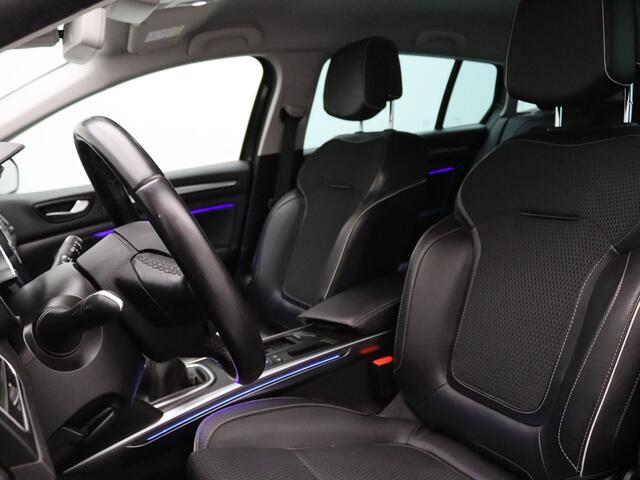Renault MEGANE Estate 140pk TCe Bose BOSE | Camera | Cruise | Navi | Parkeersens. v+a