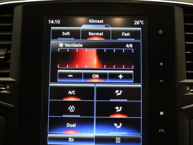 Renault MEGANE Estate 140pk TCe Bose BOSE | Camera | Cruise | Navi | Parkeersens. v+a