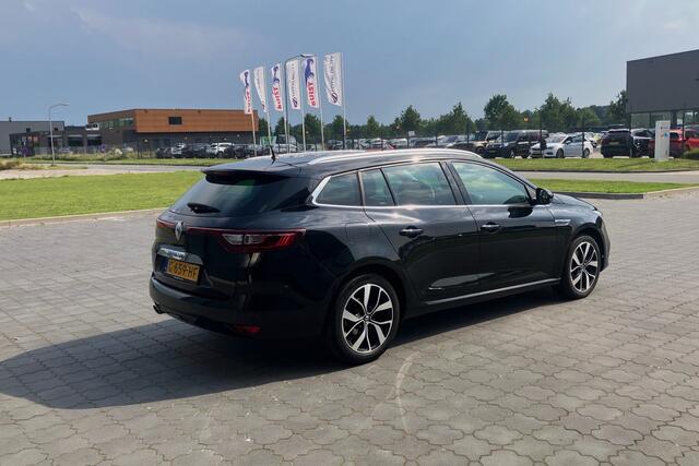 Renault MEGANE Estate 1.3 TCe 160pk Bose ACC LED HUD TREKHAAK 77847KM!