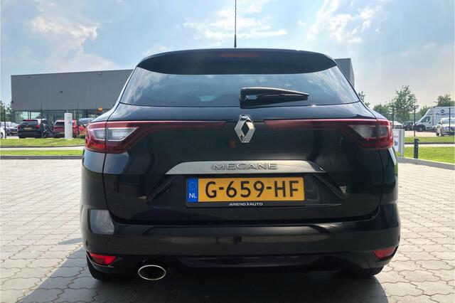 Renault MEGANE Estate 1.3 TCe 160pk Bose ACC LED HUD TREKHAAK 77847KM!