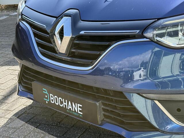 Renault MEGANE Estate 1.2 TCe Limited | Trekhaak 1700KG! | Parkeerhulp | Navigatie | Dealer Onderhouden