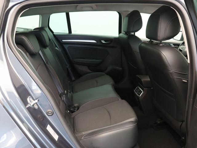 Renault MEGANE Estate 1.6 E-Tech Plug-In Hybrid 160 Intens | Parkeersensoren rondom | Achteruitrijcamera | AVILOO SCORE 99%