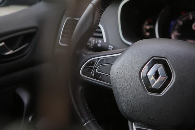 Renault MEGANE 1.2 TCe Bose