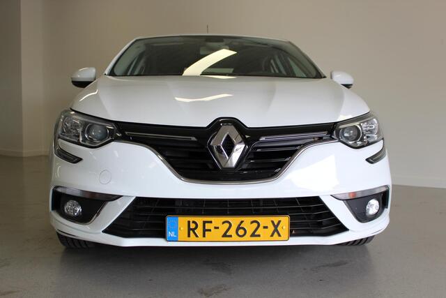 Renault MEGANE 1.5 dCi Eco2 Zen | NL-AUTO+N.A.P! | CLIMA | PDC-A | NAVIGATIE | DAB-RADIO | CRUISE | LED |